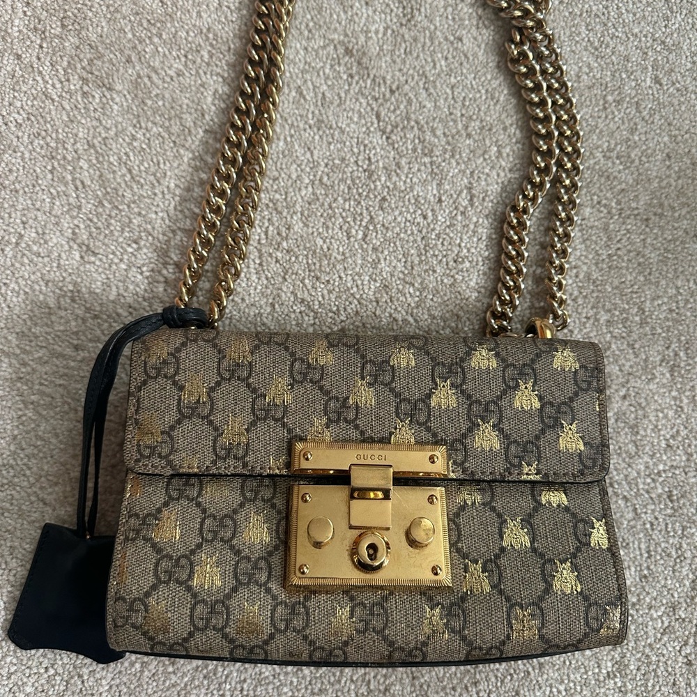 Gucci Supreme Padlock Bees Beige and Gold Small Crossbody Bag